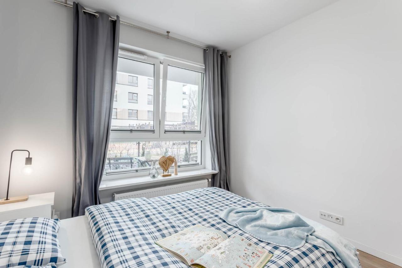 Chill Apartments Mokotow Business Center ワルシャワ エクステリア 写真