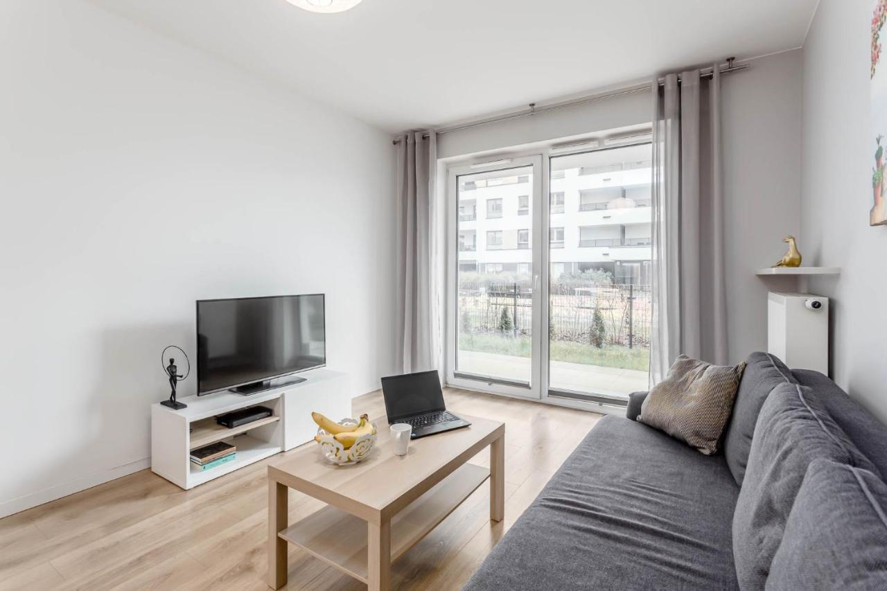 Chill Apartments Mokotow Business Center ワルシャワ エクステリア 写真