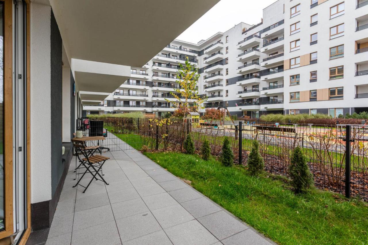 Chill Apartments Mokotow Business Center ワルシャワ エクステリア 写真