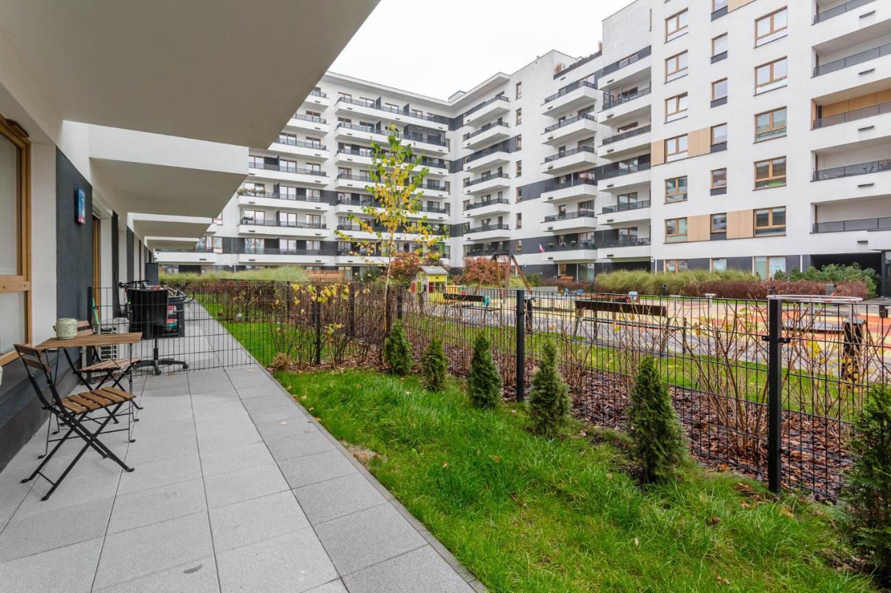 Chill Apartments Mokotow Business Center ワルシャワ エクステリア 写真