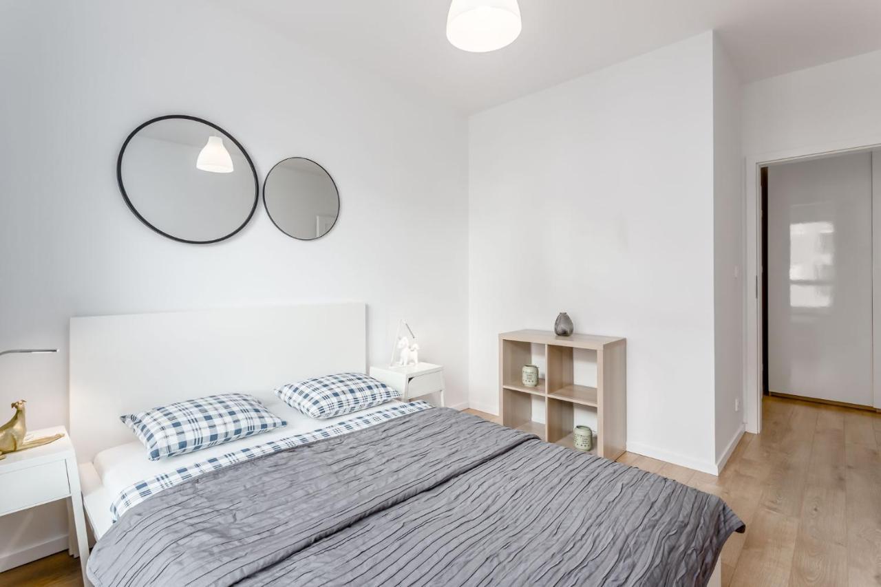 Chill Apartments Mokotow Business Center ワルシャワ エクステリア 写真